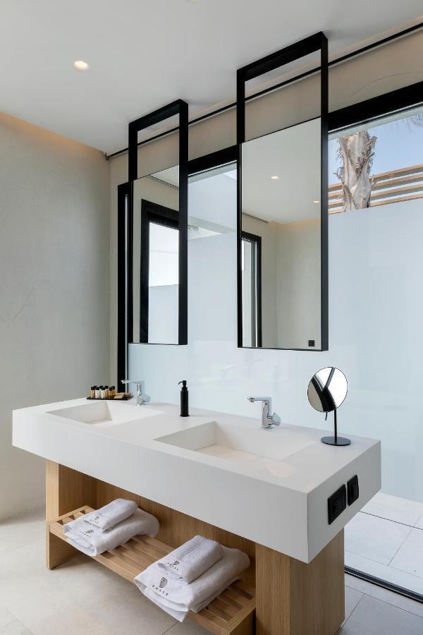 D' Andrea Lagoon All Suites - Adults Only Мармари Экстерьер фото Bathroom mirror